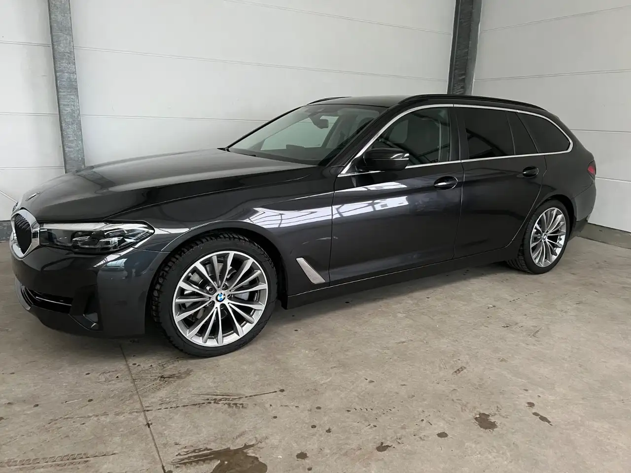BMW 520