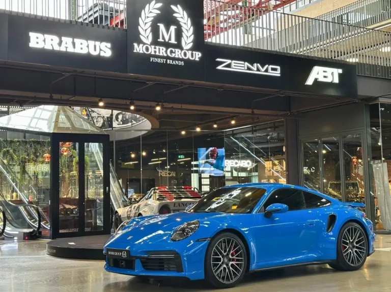 Porsche 992