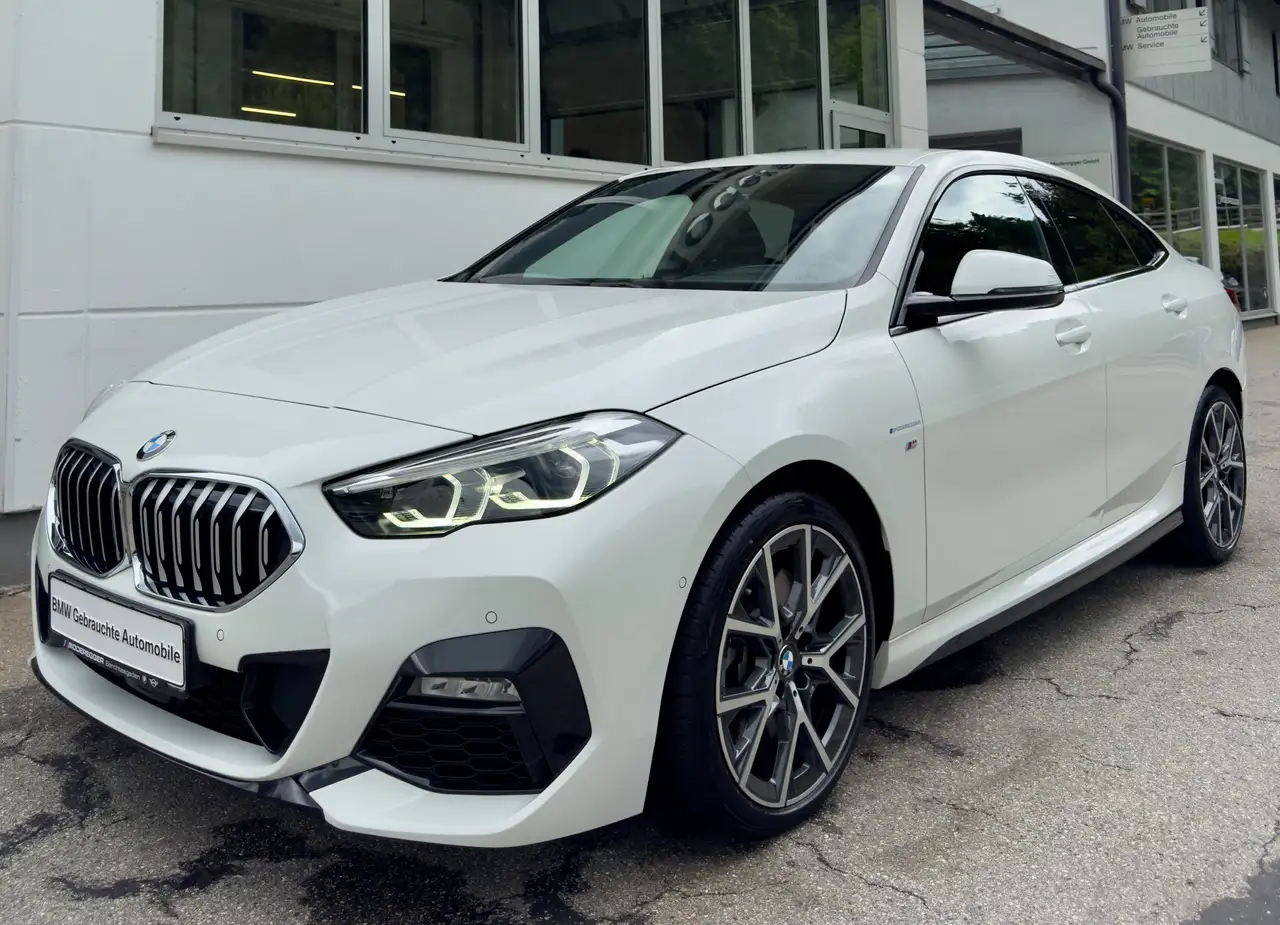 BMW 220