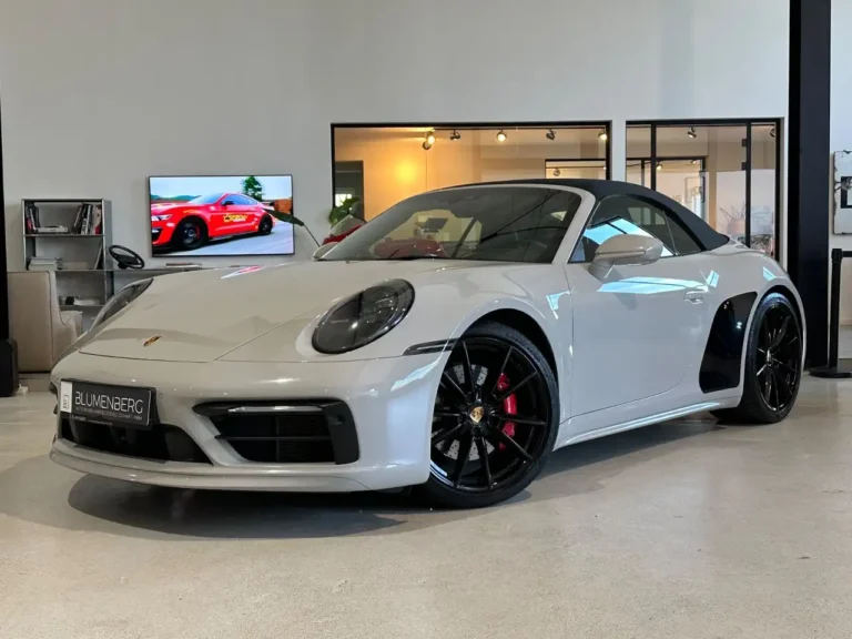 Porsche 992