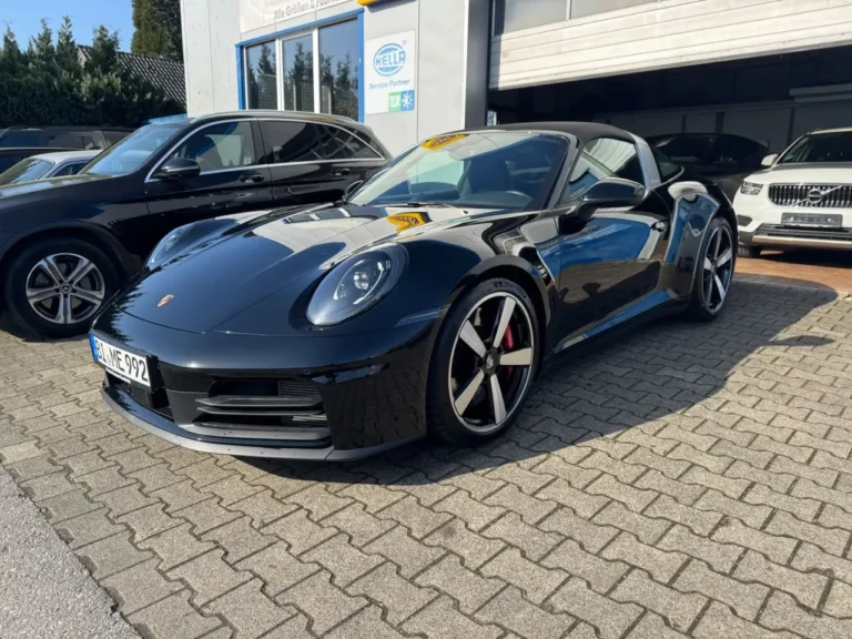 Porsche 992