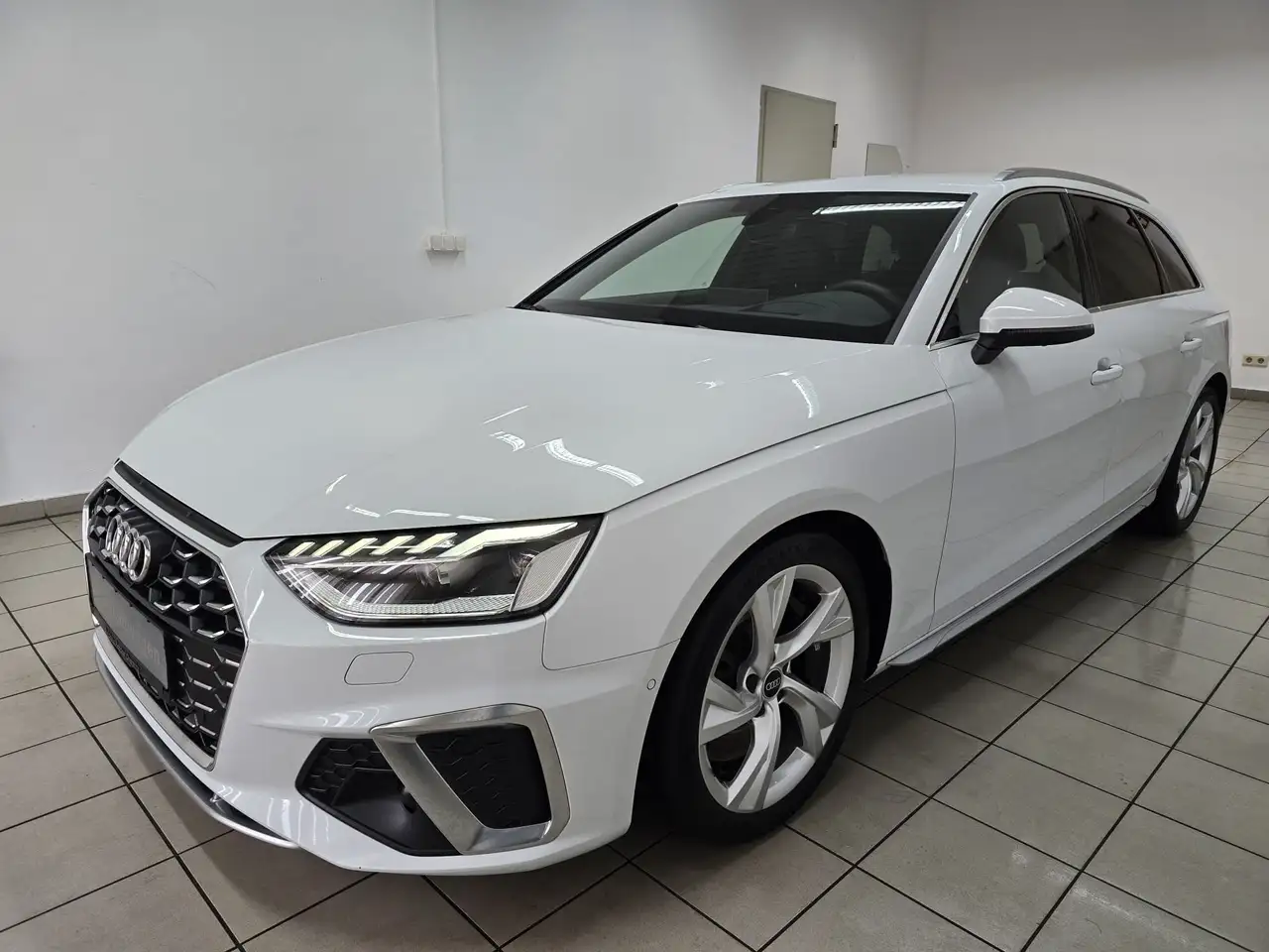 Audi S4