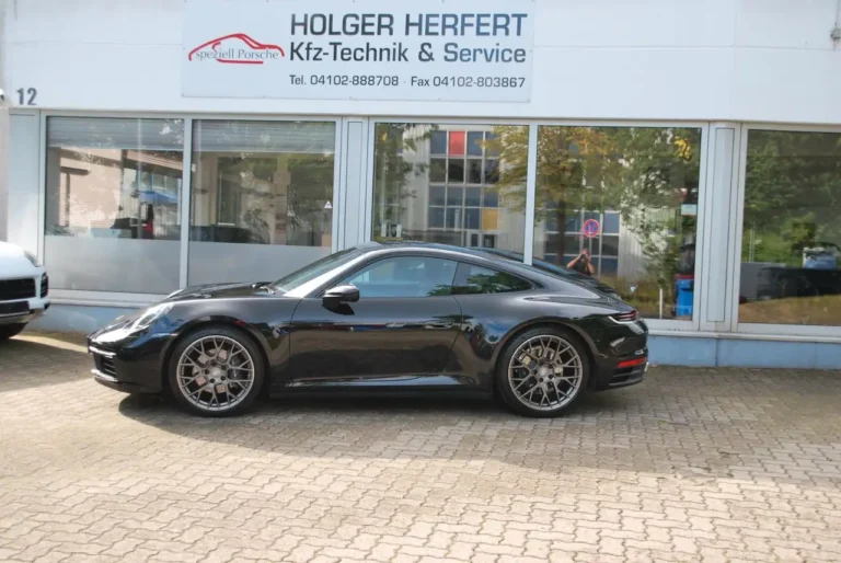 Porsche 992