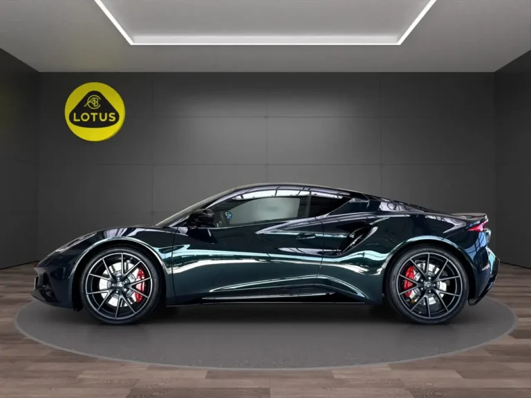 Lotus Emira