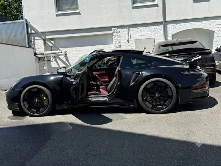 Porsche 992