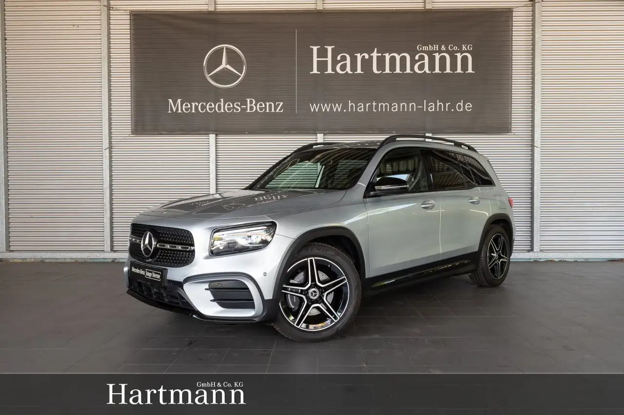 Mercedes-Benz GLB 200