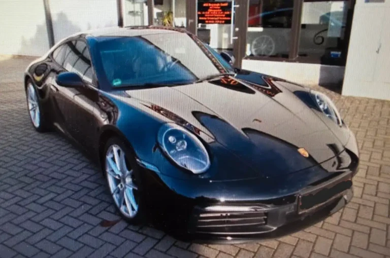 Porsche 992