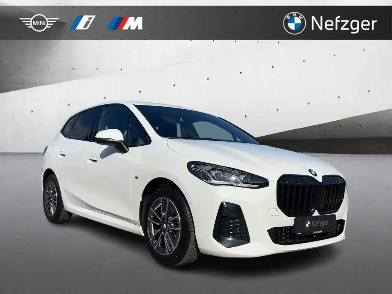 BMW 218