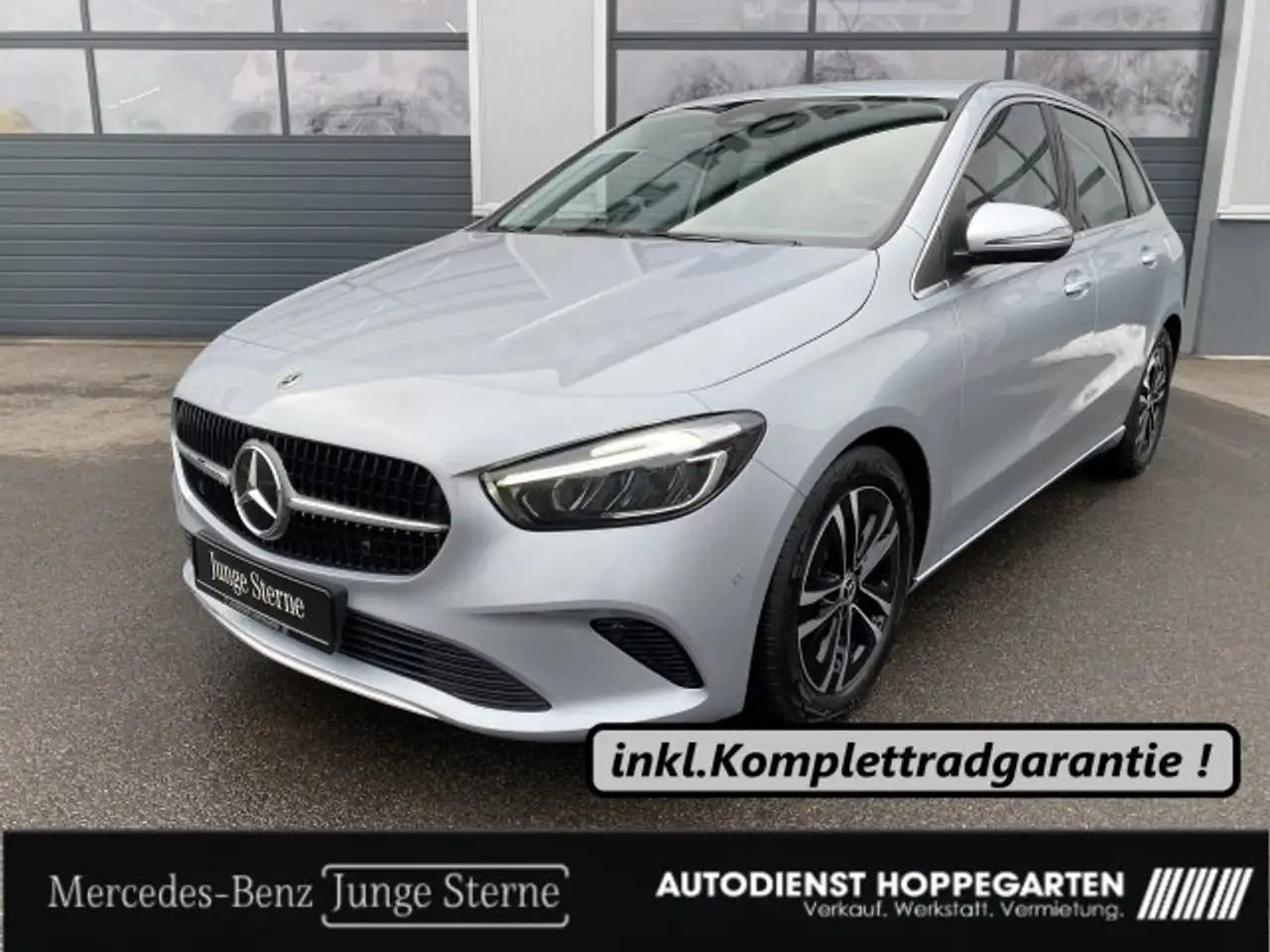 Mercedes-Benz B 180