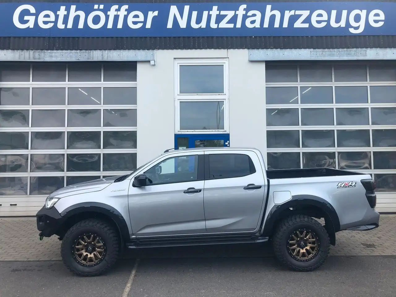 Isuzu D-Max