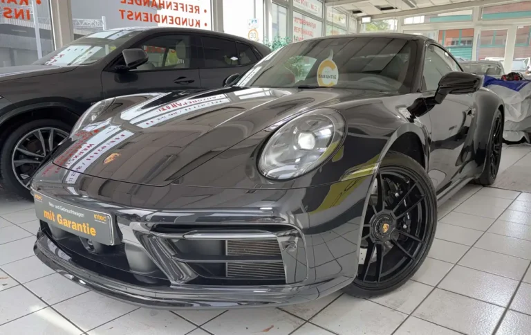 Porsche 992