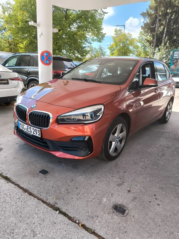 BMW 218