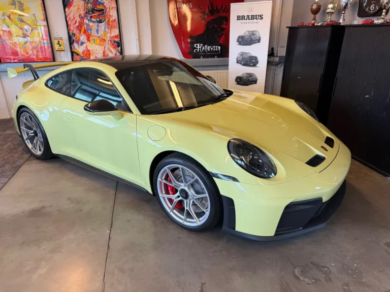Porsche 992