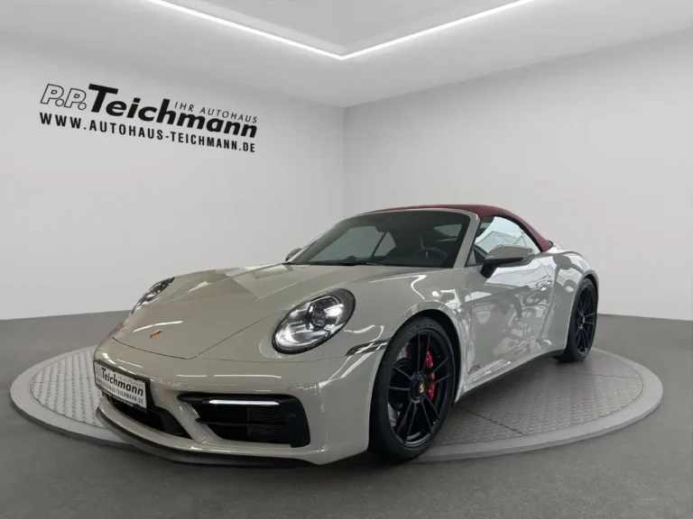 Porsche 992