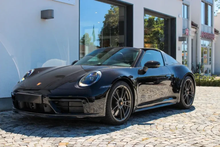 Porsche 992