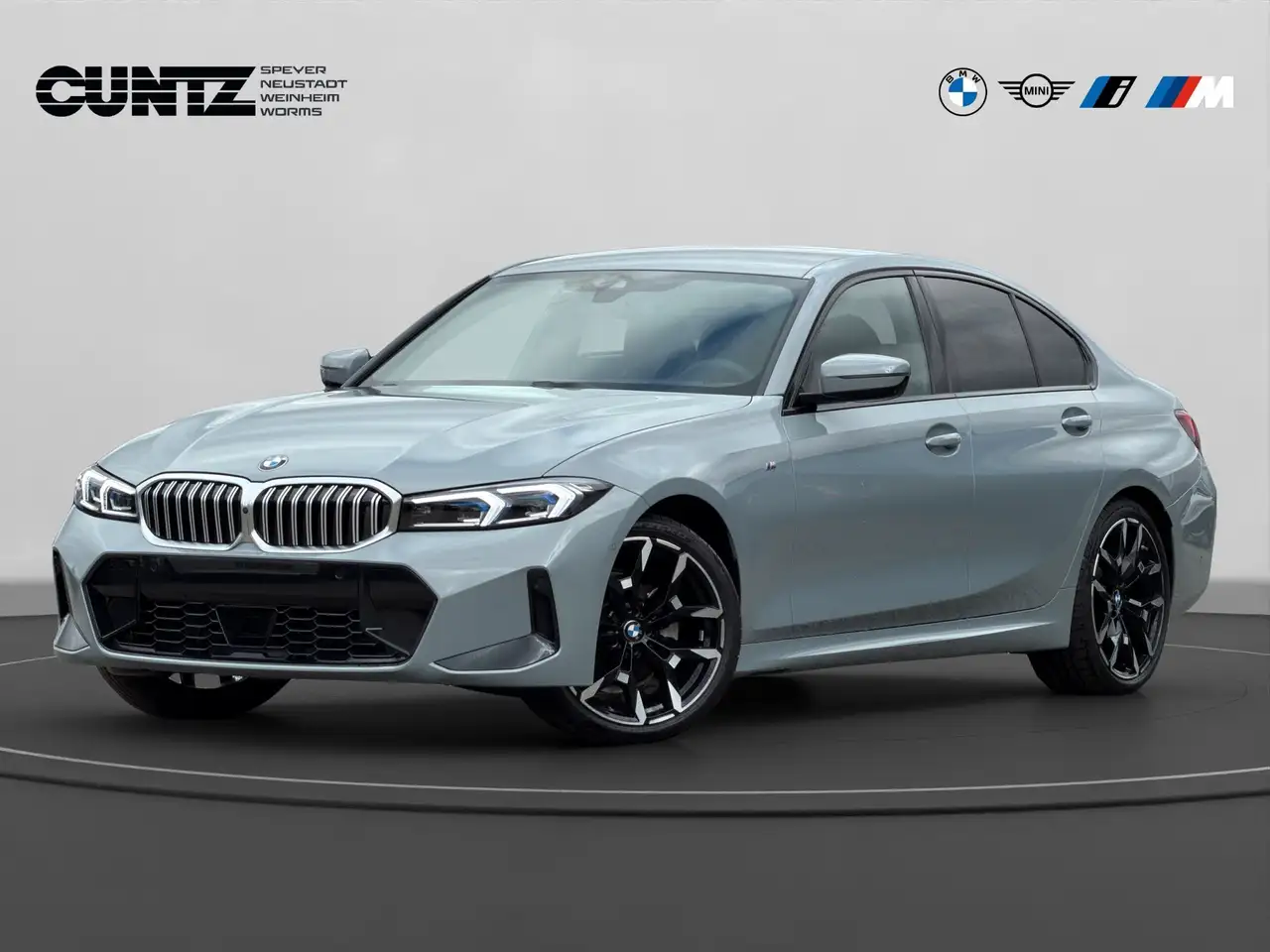BMW 320