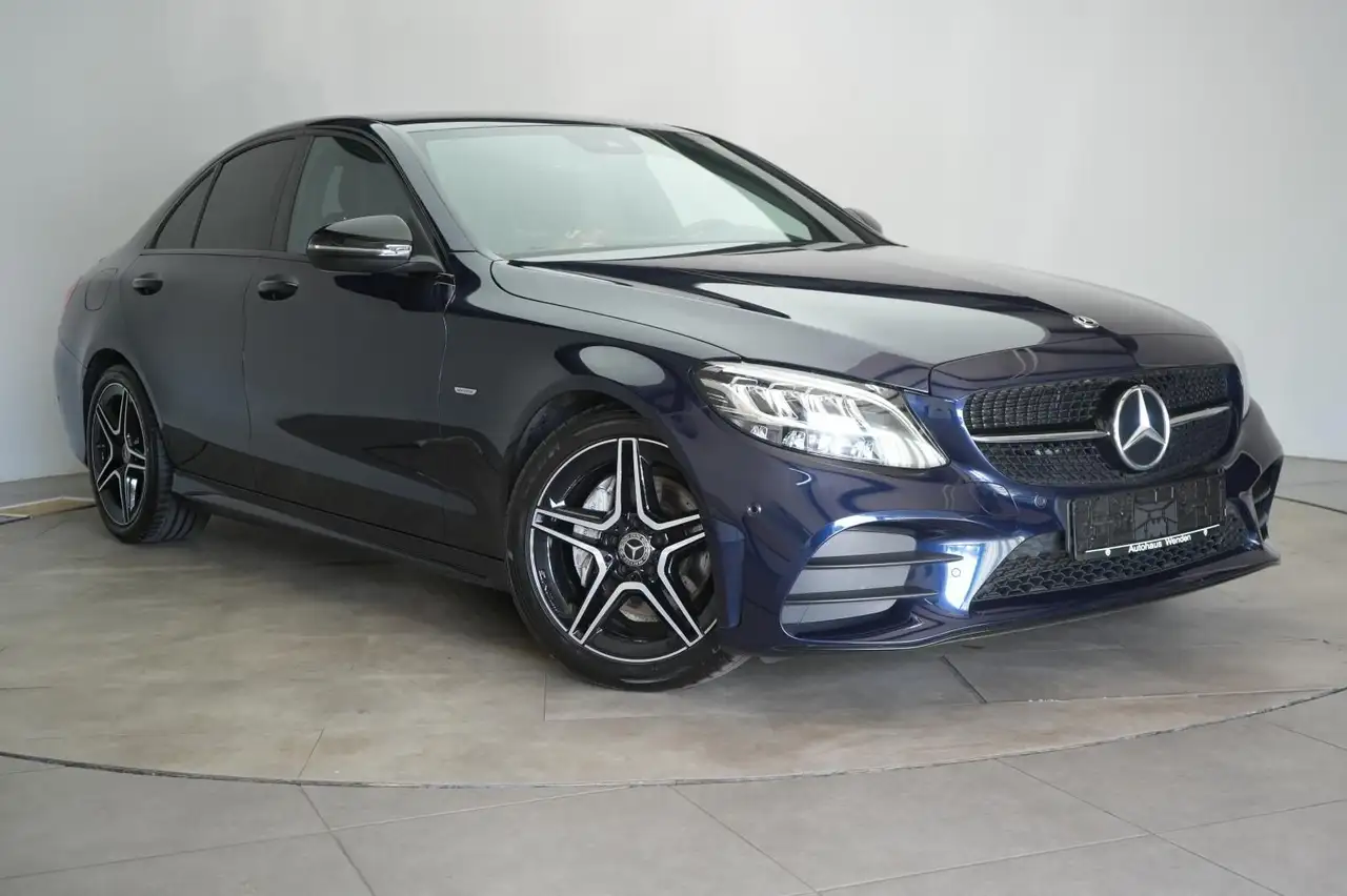 Mercedes-Benz C 220