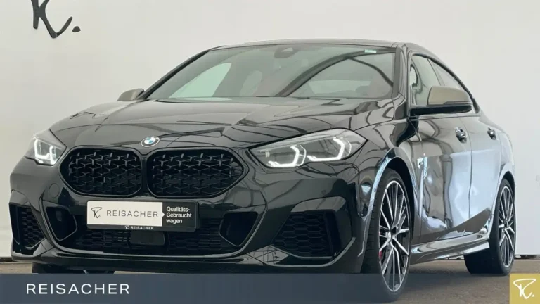 BMW 235