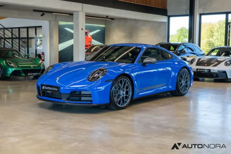 Porsche 992