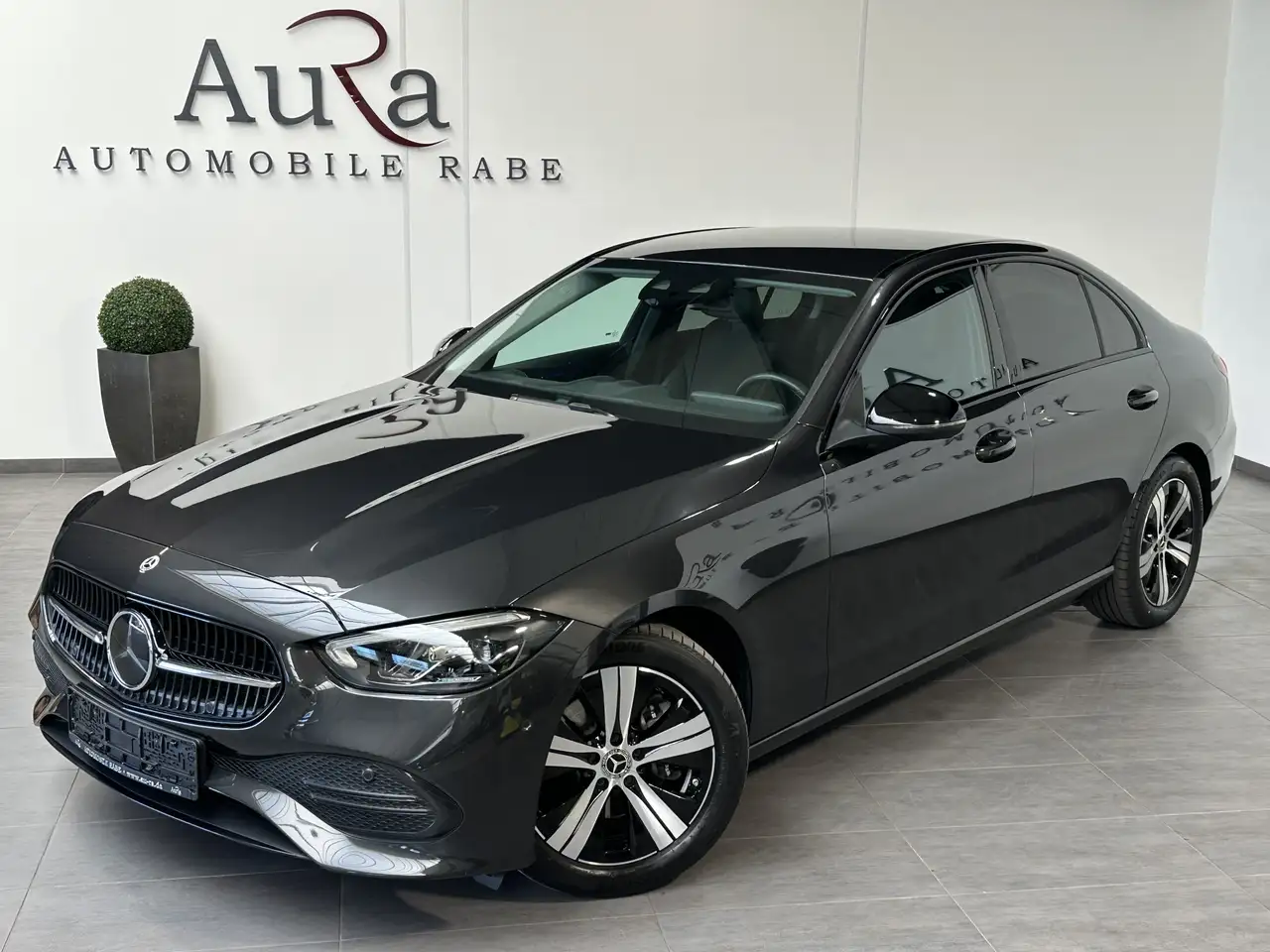 Mercedes-Benz C 220