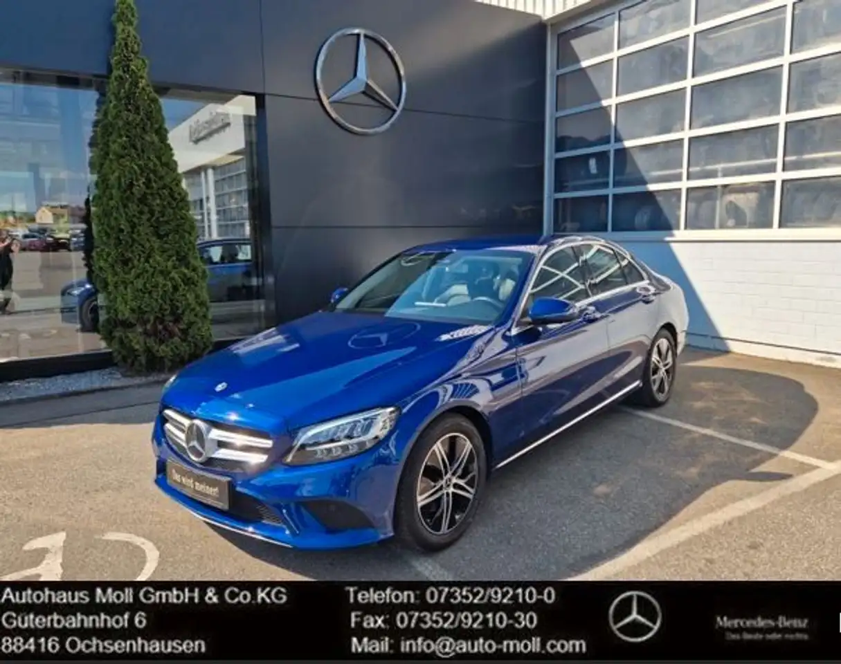 Mercedes-Benz C 220