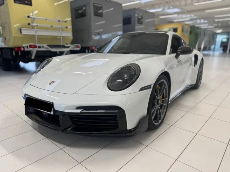Porsche 992