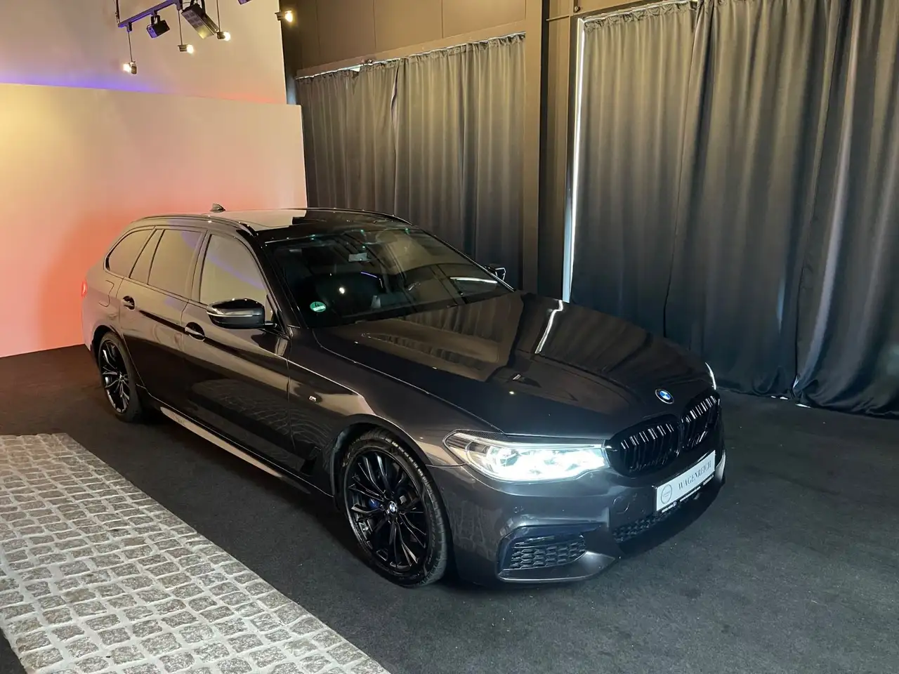 BMW 530