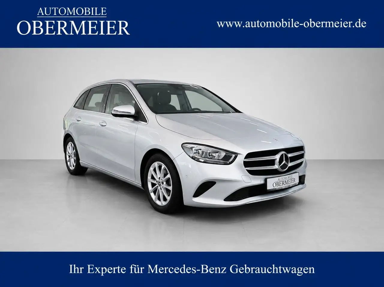 Mercedes-Benz B 180