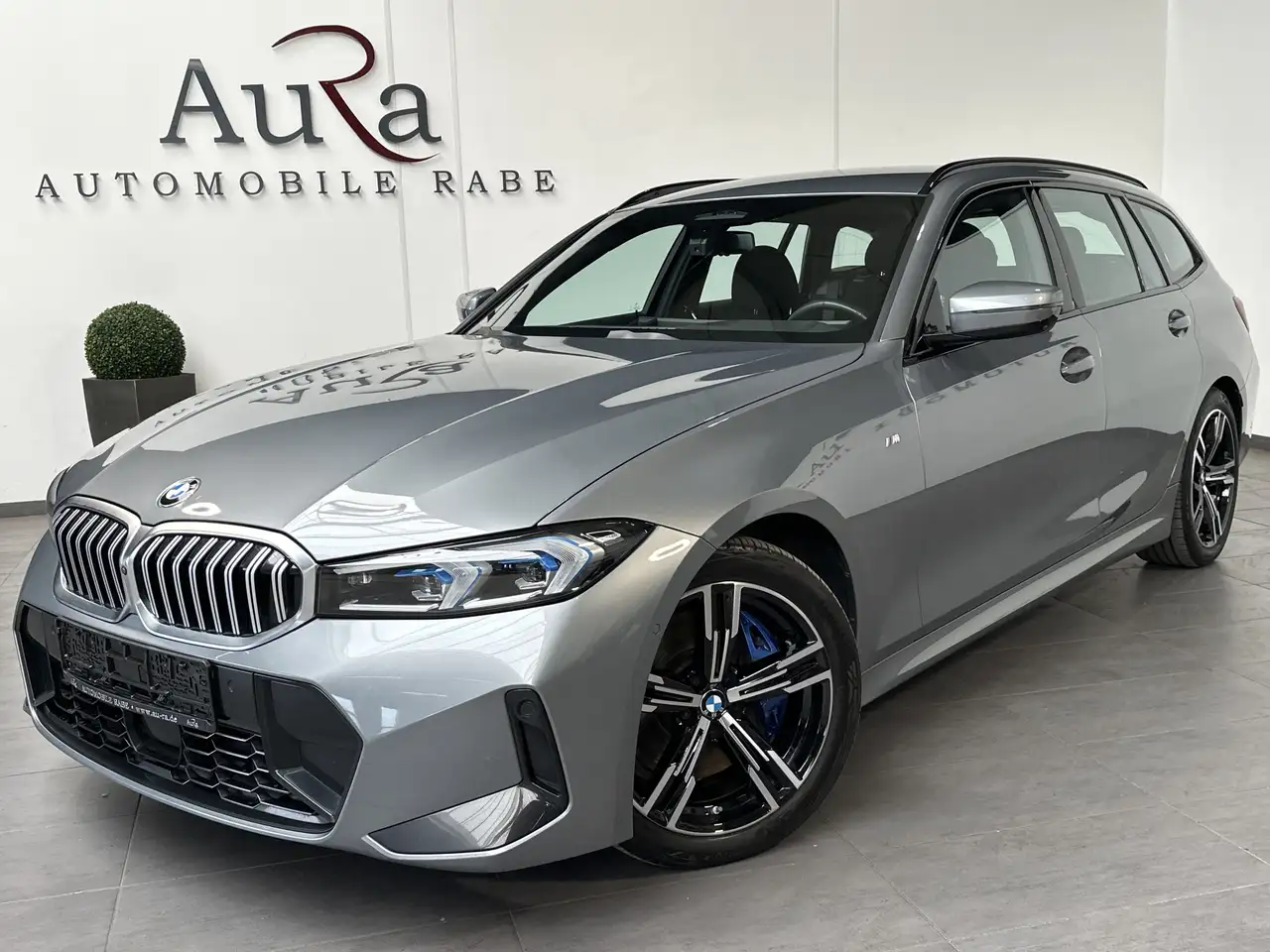 BMW 320