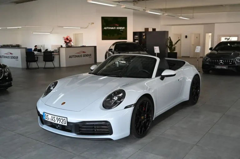 Porsche 992