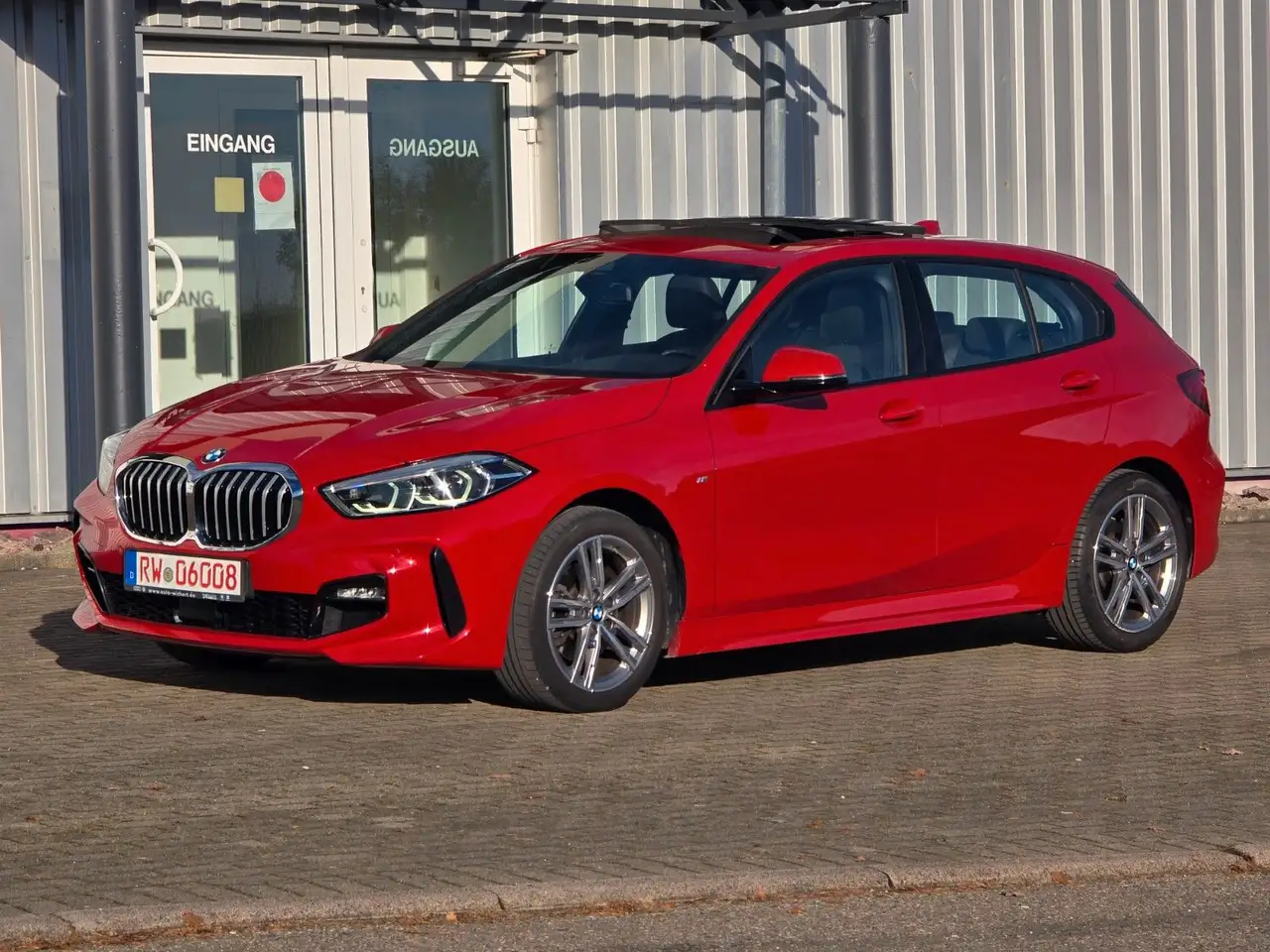 BMW 118