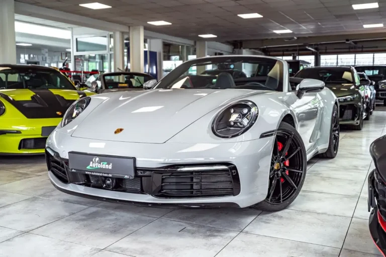Porsche 992