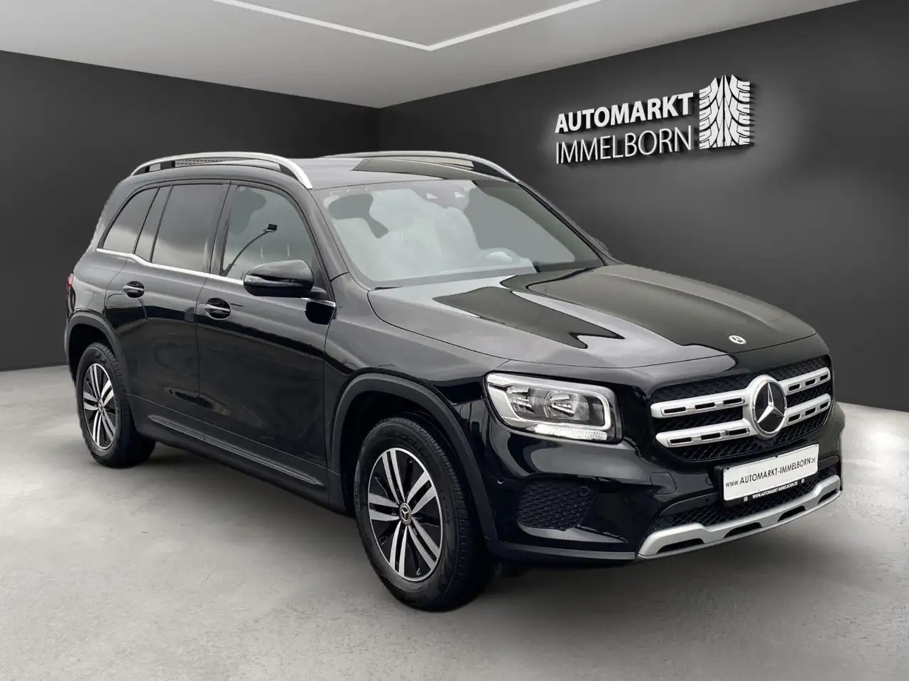 Mercedes-Benz GLB 200