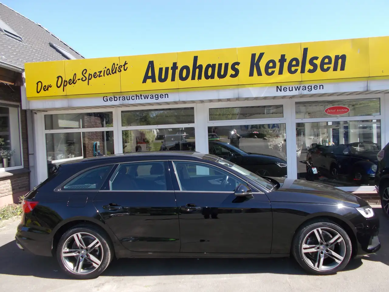 Audi A4