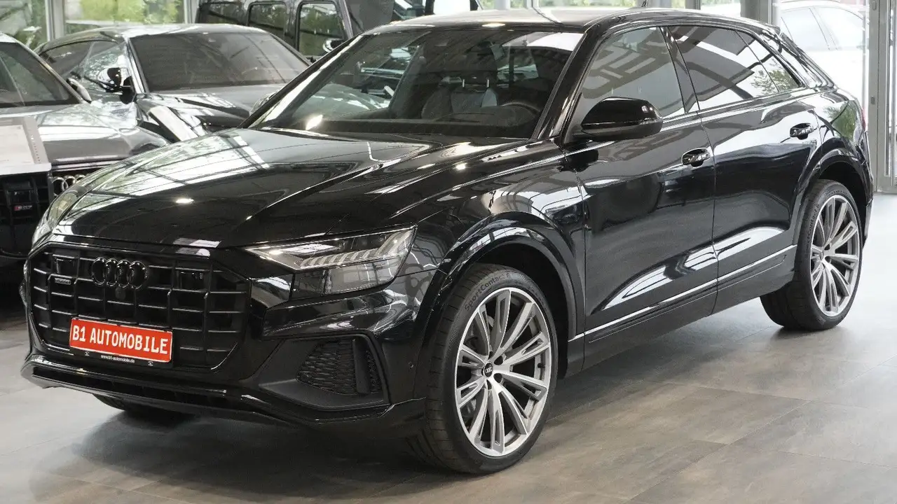 Audi Q8