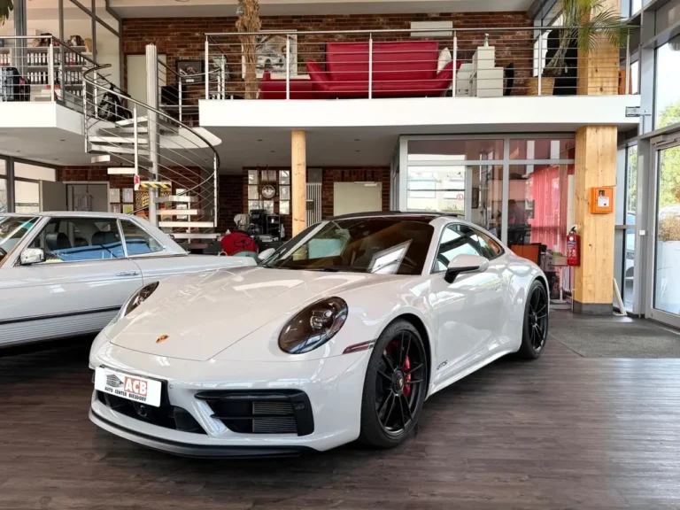 Porsche 992