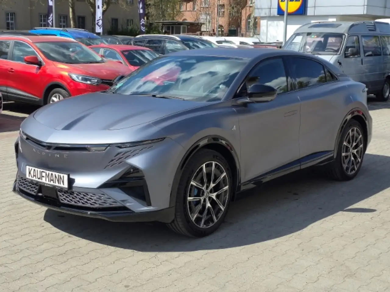 Alpine A390