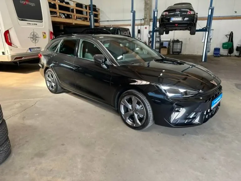 CUPRA Leon