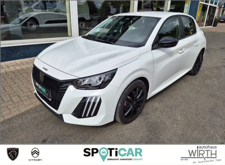 Peugeot 208