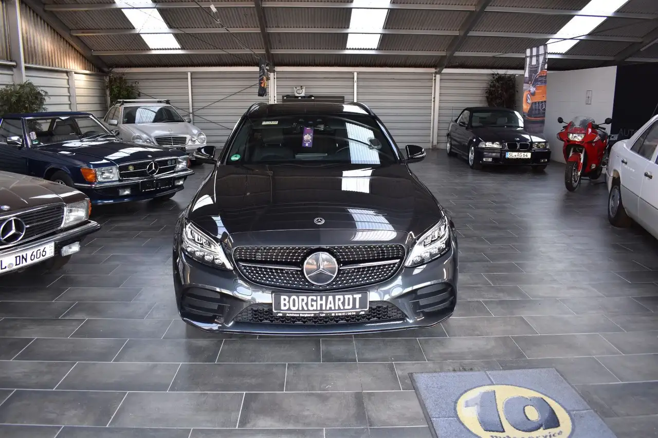 Mercedes-Benz C 220