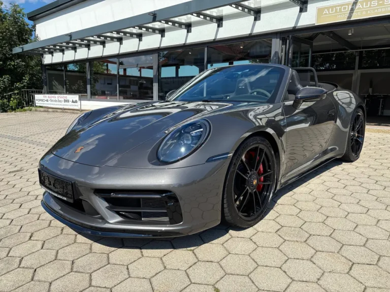 Porsche 992