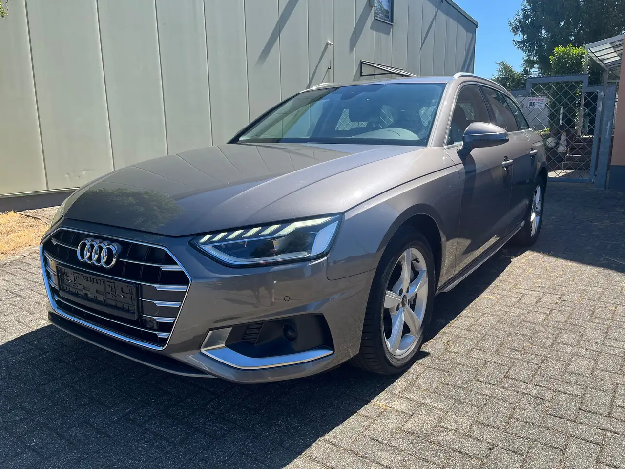 Audi A4