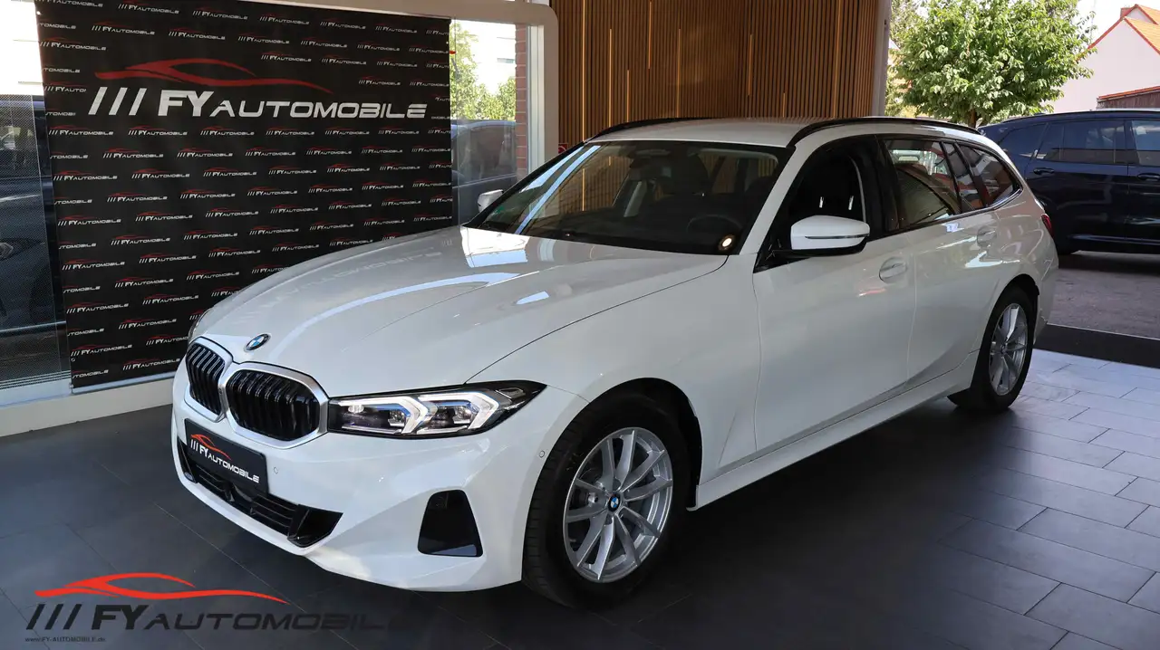 BMW 320