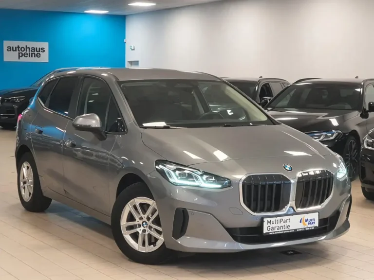BMW 218