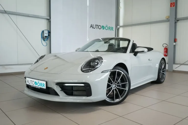 Porsche 992
