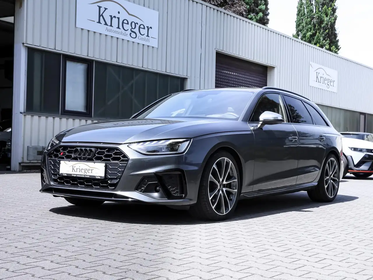 Audi S4