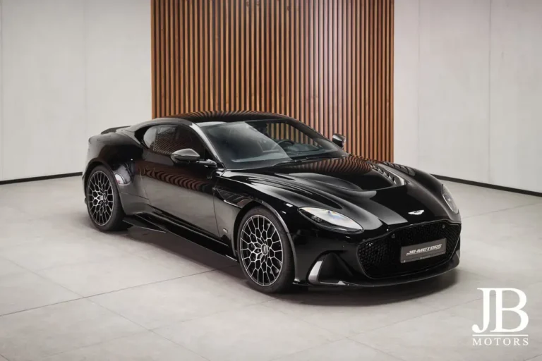 Aston Martin DBS