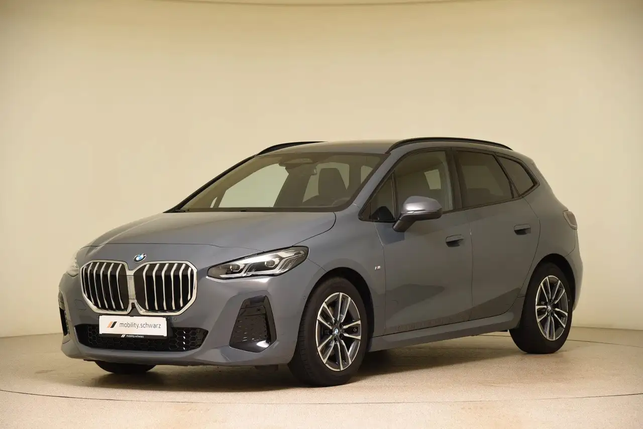 BMW 218