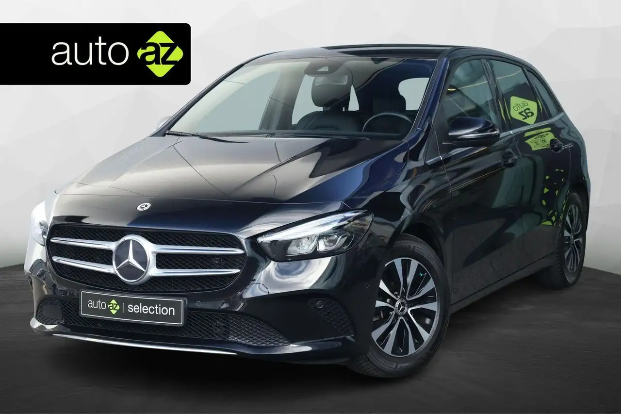 Mercedes-Benz B 180
