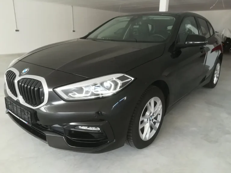 BMW 118